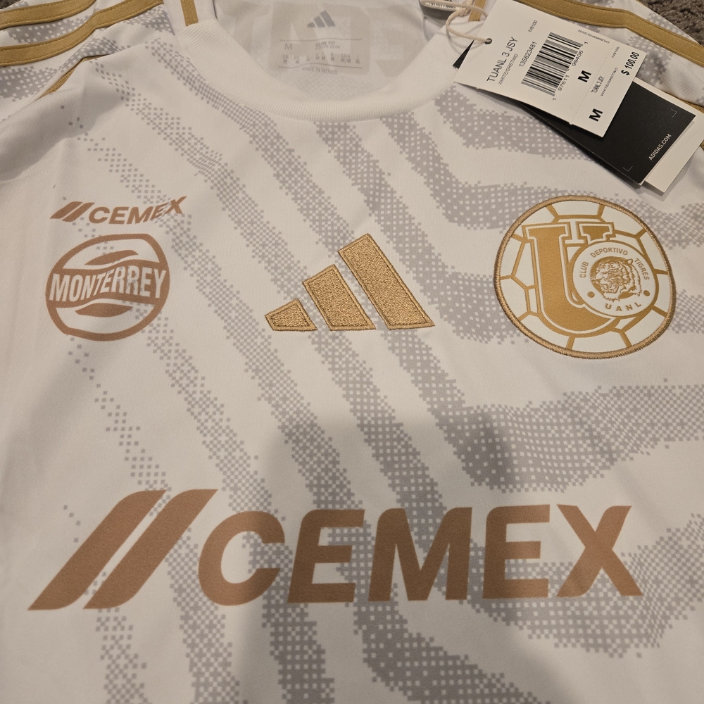 2024-25 UANL Tigres Soccer Jersey - Picture 2 of 7